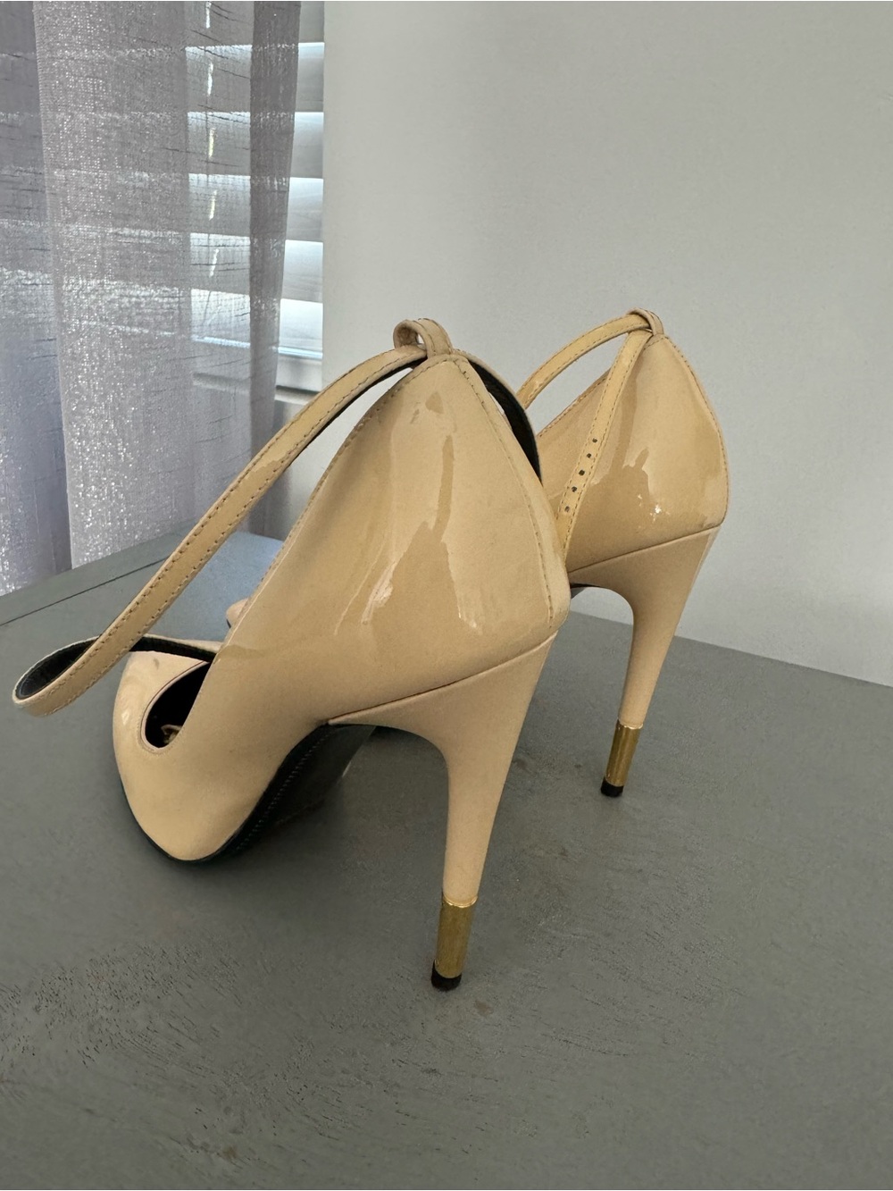 Tom Ford Beige Patent Leather Pointed-Ankle Strap Pumps - Picture 3 of 4